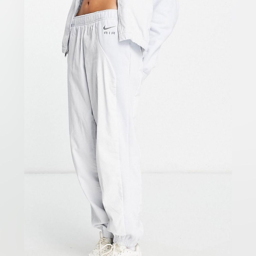 NWT Nike Air Corduroy Fleece Sweatpants Pure Platinum Women XXL(DQ6926-043)$80